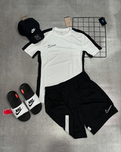 Carregar imagem no visualizador da galeria, Kit NK Academy Completo com Victori One
