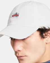 Carregar imagem no visualizador da galeria, Boné NK
