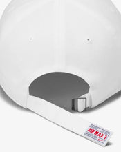 Carregar imagem no visualizador da galeria, Boné NK
