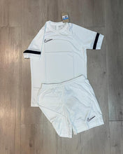 Carregar imagem no visualizador da galeria, Kit NK Academy
